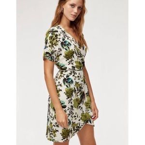 NWT Aritzia Babaton Wallace Dress